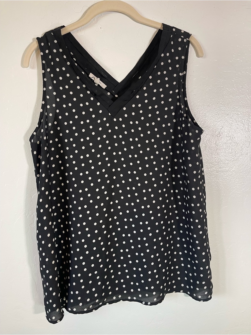 Maurices Black and White Polka Dot V-Neck Sleeveless Top